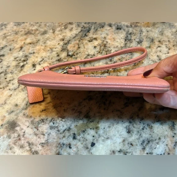 Coach Pink Leather wristlet. - Picture 7 of 11